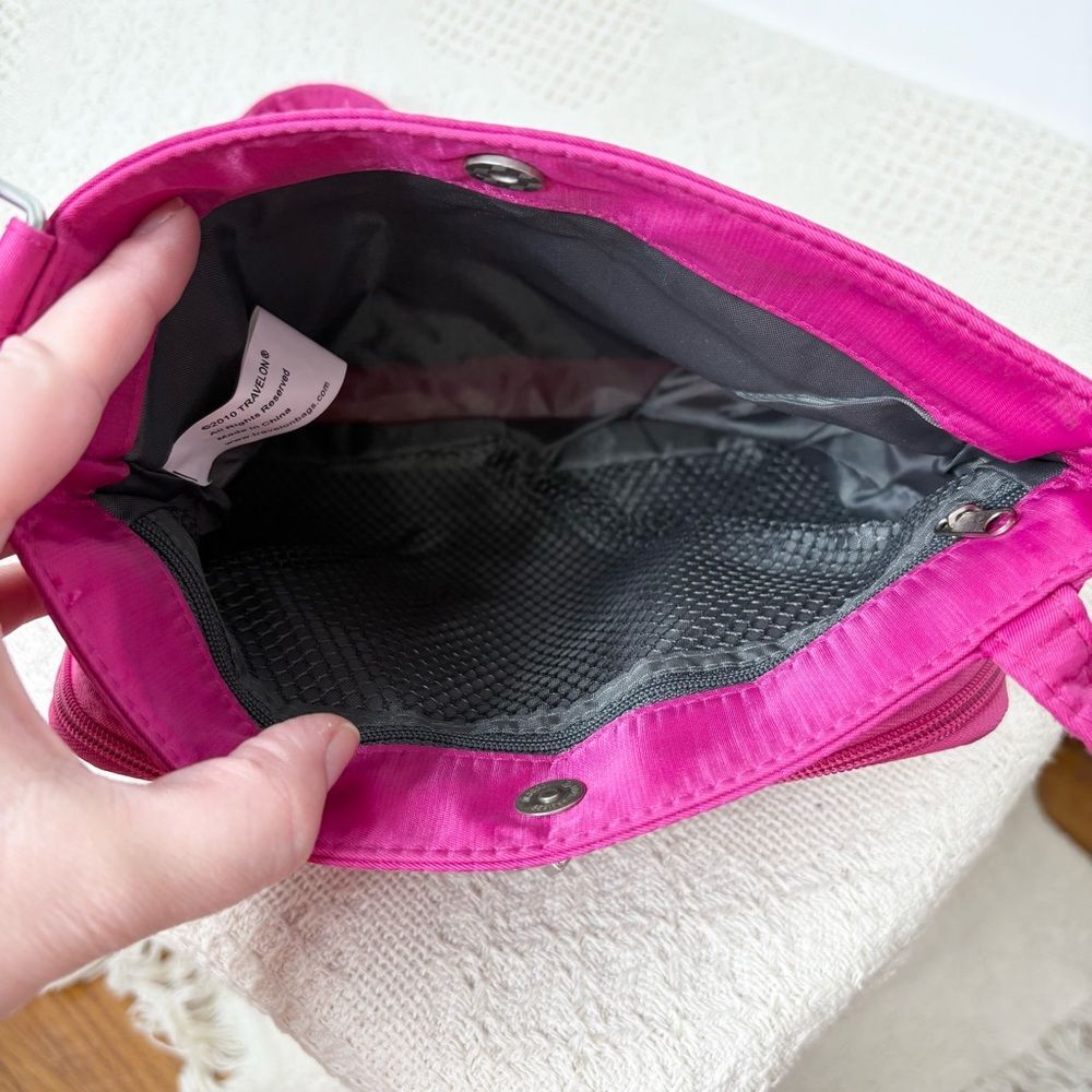 Travelon Hot Pink Crossbody Bag Lightweight Nylon Travel Purse - Picture 8 of 9